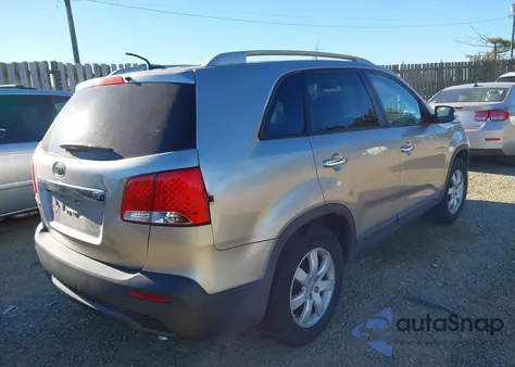 2013 Kia Sorento Lx from USA, damaged, VIN 5XYKTCA62DG327374